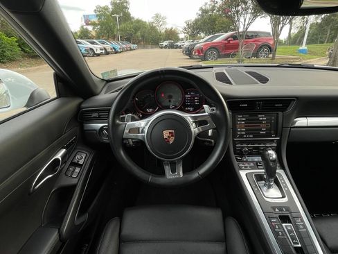 Used 2014 Porsche 911 Carrera 4S AWD/4WD image 13