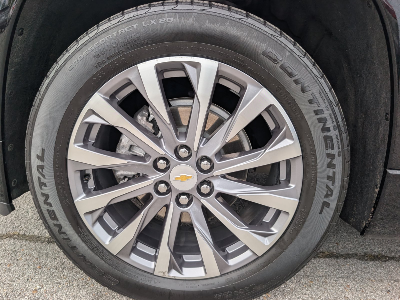 Used 2023 Chevrolet Traverse Premier FWD image 25