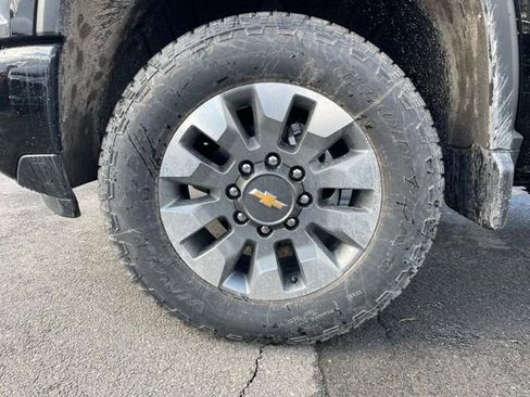 New 2026 Chevrolet Silverado 2500 Custom w/ Custom Value Package image 6