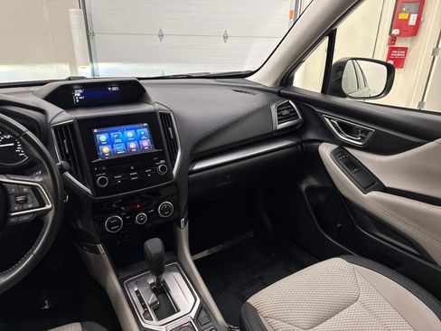 Used 2022 Subaru Forester Premium image 15