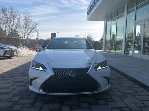 Certified 2021 Lexus ES 250 w/ Premium Package image 14