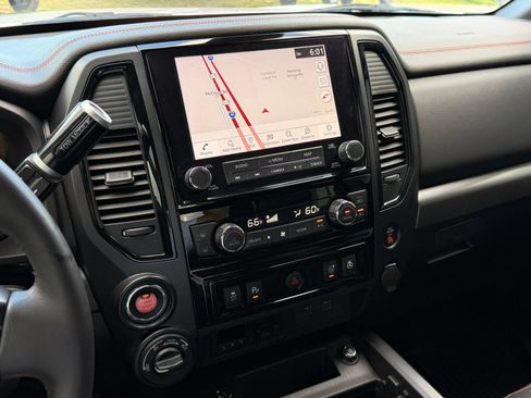 Used 2023 Nissan Titan PRO-4X w/ Pro-4x Convenience Package AWD/4WD image 49