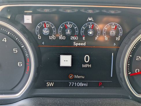 Used 2020 Chevrolet Silverado 1500 High Country w/ Technology Package image 24