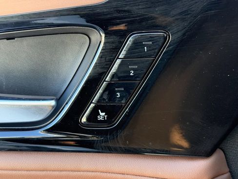 Certified 2023 Acura MDX SH-AWD w/ Technology Package image 16