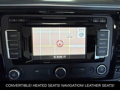 Used 2014 Volkswagen Beetle R-Line FWD image 20