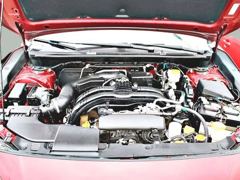 Used 2017 Subaru Impreza 2.0i Limited image 36