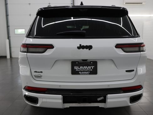 Used 2025 Jeep Grand Cherokee L Summit AWD/4WD image 45