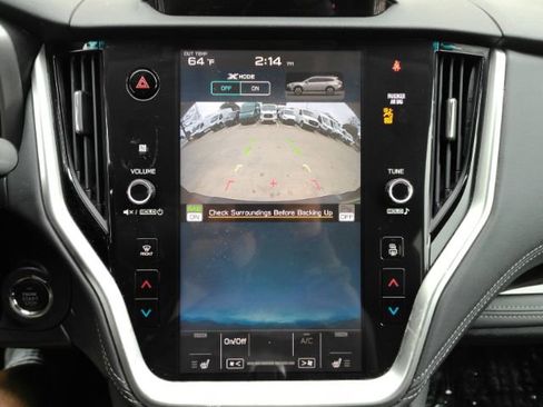 Used 2020 Subaru Outback Limited image 8