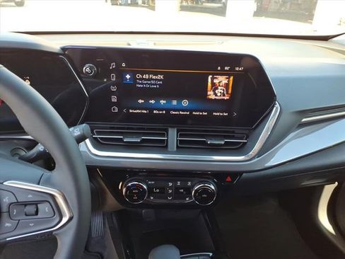 New 2026 Chevrolet Trax ACTIV w/ Driver Confidence Package image 16