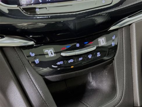 Used 2023 Cadillac XT6 Sport image 14