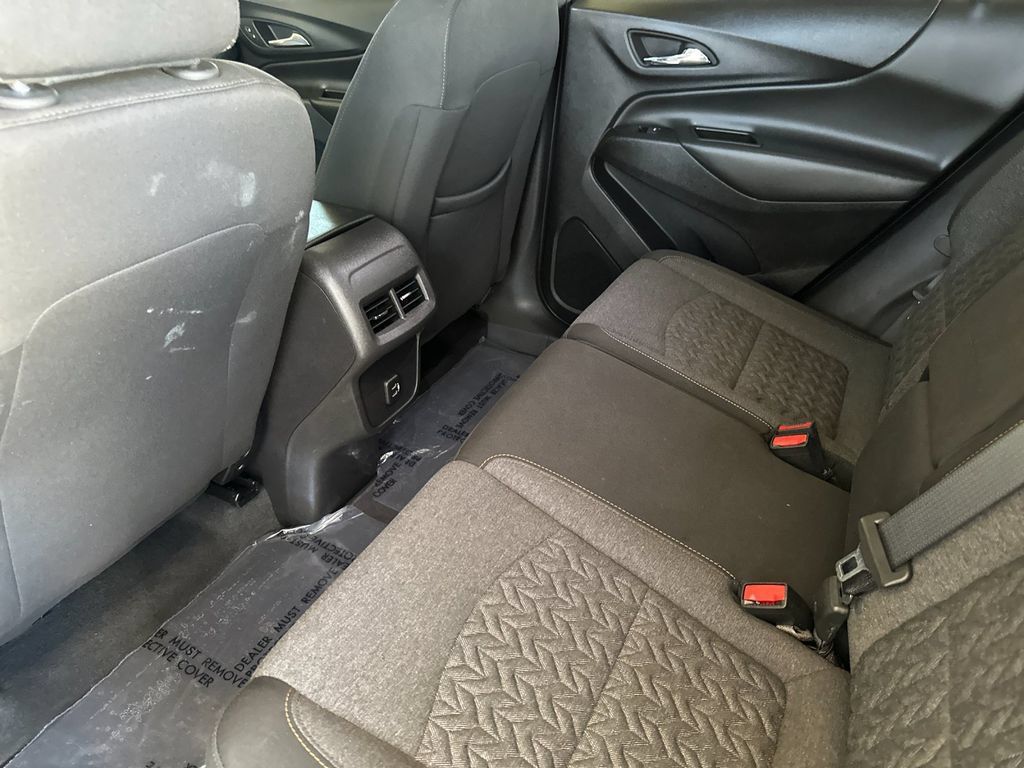 Used 2024 Chevrolet Equinox LT AWD/4WD image 11