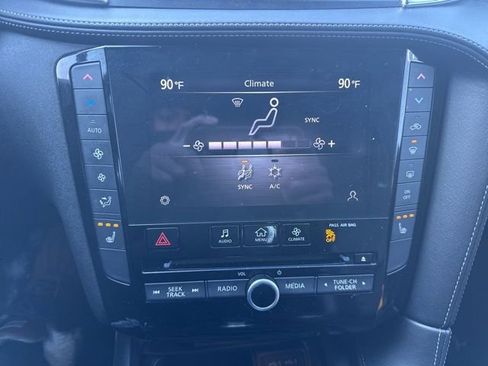 Certified 2023 INFINITI QX55 Luxe w/ Cargo Package image 19