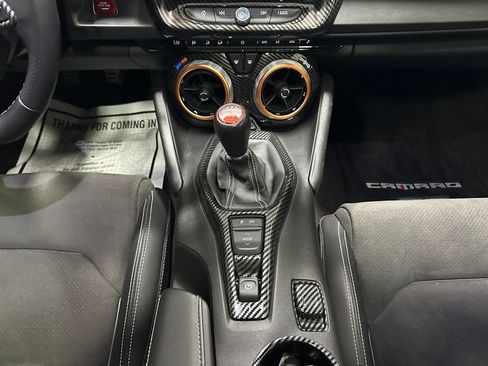 Used 2021 Chevrolet Camaro SS RWD image 37
