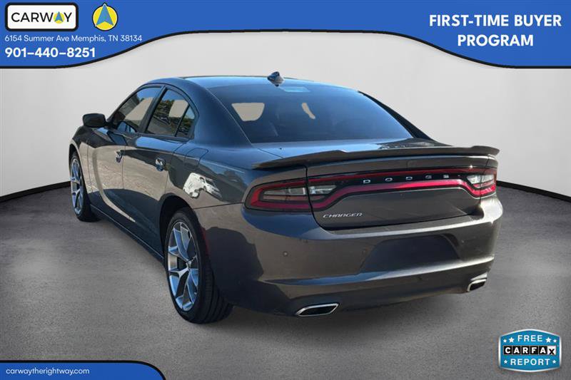 Used 2022 Dodge Charger SXT w/ Plus Group RWD image 8