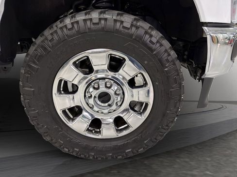 Used 2024 Ford F250 King Ranch w/ Chrome Package image 15