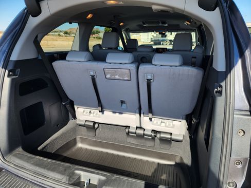 Used 2023 Honda Odyssey Touring image 17