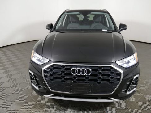 Used 2023 Audi Q5 2.0T Premium w/ Convenience Package AWD/4WD image 8