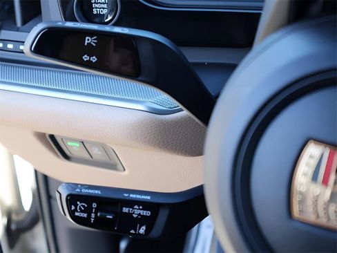 New 2026 Porsche Cayenne image 32