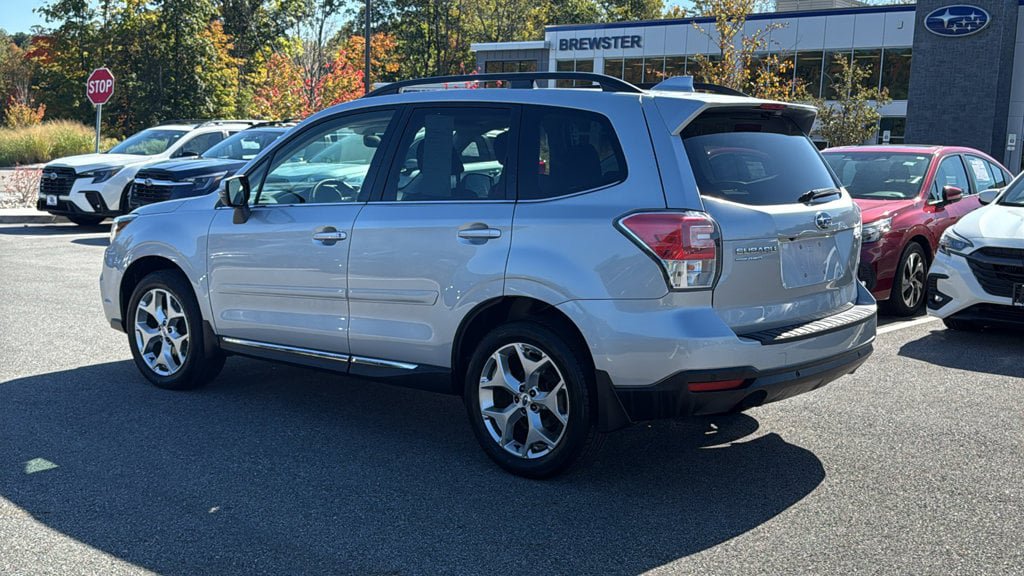 Used 2018 Subaru Forester 2.5i Touring AWD/4WD image 6