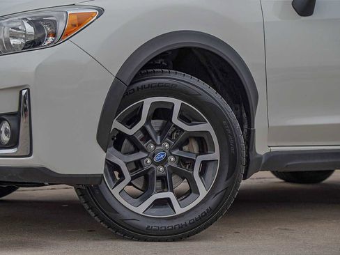 Used 2016 Subaru Crosstrek 2.0i Premium w/ Moonroof Package image 2