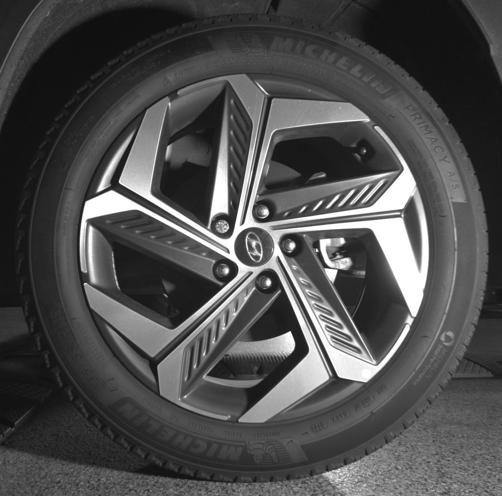 Used 2023 Hyundai Tucson Limited AWD/4WD image 8
