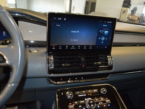 Used 2022 Lincoln Navigator Black Label AWD/4WD image 20