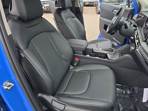 New 2026 Kia Sportage EX image 10