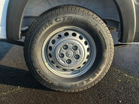 New 2026 RAM ProMaster 2500 w/ Convenience Group image 4