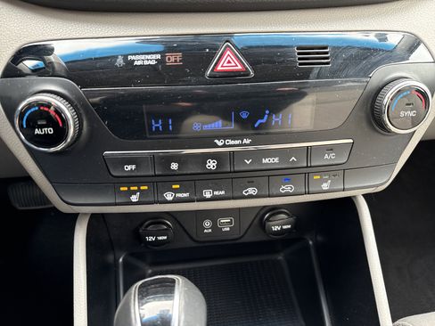 Used 2018 Hyundai Tucson Sport image 25