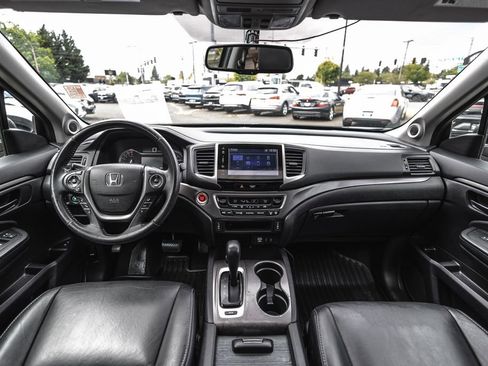 Used 2017 Honda Pilot EX-L image 24