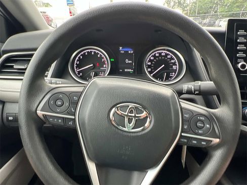 Used 2023 Toyota Camry LE image 15