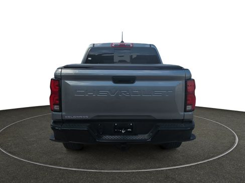 Used 2024 Chevrolet Colorado Z71 w/ Z71 Convenience Package 2 AWD/4WD image 5