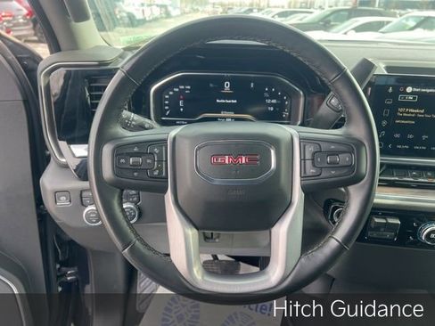 Used 2025 GMC Sierra 1500 SLT image 13