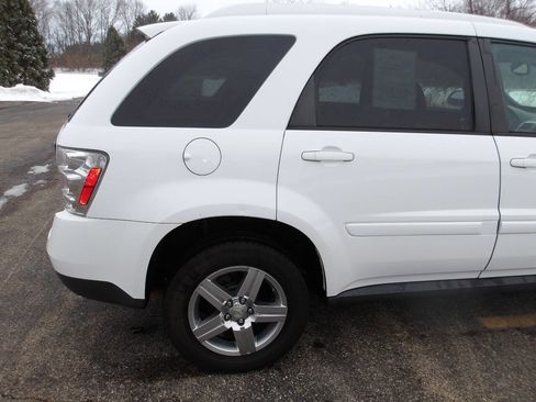 Used 2008 Chevrolet Equinox LT w/ LT Preferred Equipment Group image 32