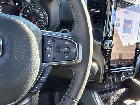 New 2026 RAM 1500 4x4 Crew Cab image 15