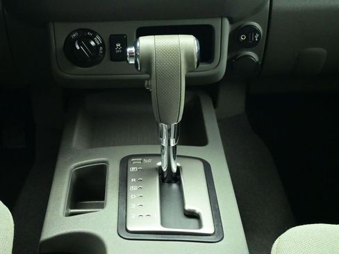 Used 2019 Nissan Frontier SV image 44