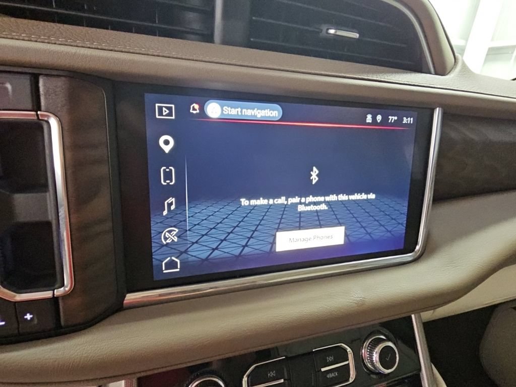 Certified 2023 GMC Yukon XL Denali w/ Denali Reserve Package RWD image 16