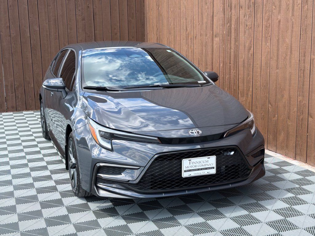 Used 2026 Toyota Corolla SE FWD image 12