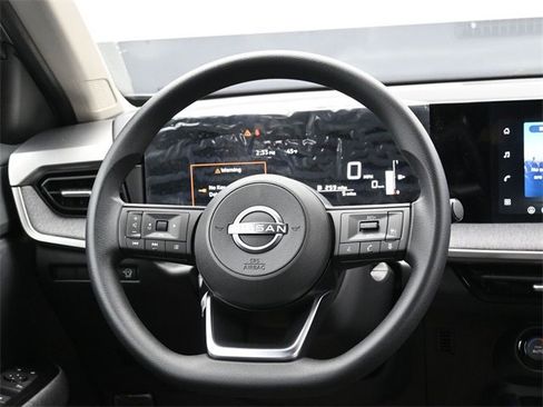 New 2026 Nissan Kicks SV image 14