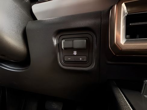 Used 2025 GMC Hummer EV 3X AWD/4WD image 15