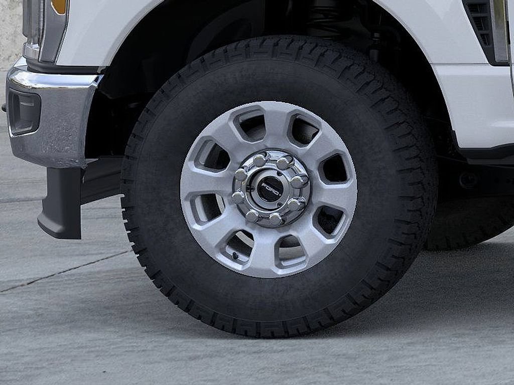 New 2025 Ford F250 XLT w/ 360-Degree Camera Package AWD/4WD image 19