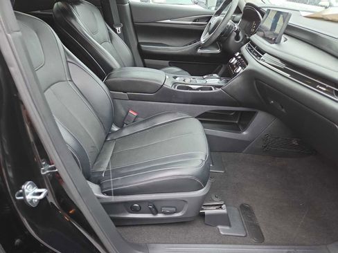 Used 2023 INFINITI QX60 Luxe w/ Vision Package AWD/4WD image 22