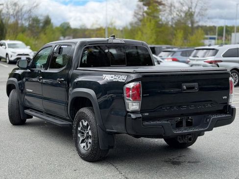 Used 2023 Toyota Tacoma TRD Off-Road w/ TRD Premium Off Road Package AWD/4WD image 3