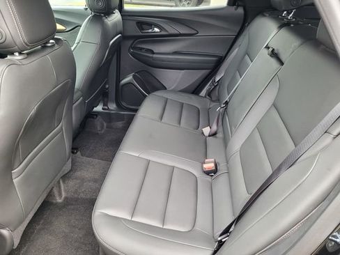 Used 2023 Chevrolet TrailBlazer ACTIV w/ Convenience Package image 8