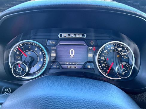 Used 2019 RAM 1500 Big Horn AWD/4WD image 21