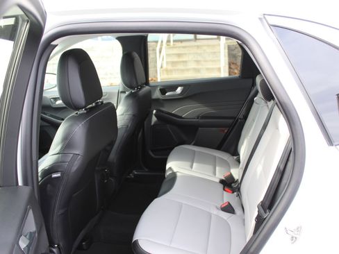 New 2026 Ford Escape Platinum image 19