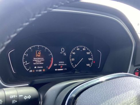 Used 2025 Honda Pilot Touring image 20