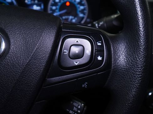 Used 2017 Toyota Camry LE image 31