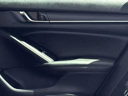 Used 2022 Honda Accord Sport Special Edition image 13