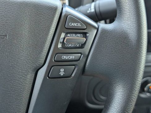 Certified 2025 Nissan Frontier S RWD image 28